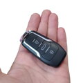 Auto kľúč so skrytou Full HD kamerou
